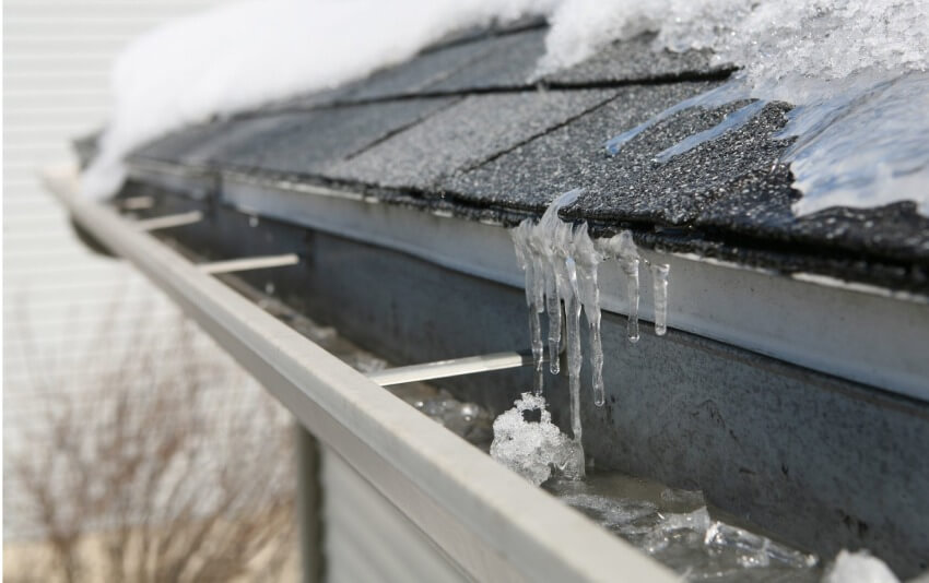 How to Prevent Your Commercial Roof from Ice Damming